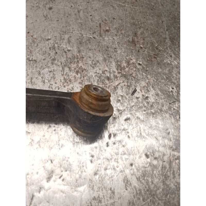 Recambio de brazo suspension inferior delantero derecho para ford orion ii (aff) 1.6 i referencia OEM IAM   