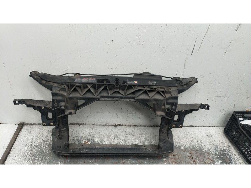 Recambio de panel frontal para seat leon (1p1) 1.6 referencia OEM IAM   