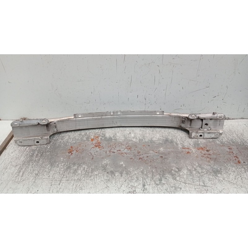 Recambio de refuerzo paragolpes delantero para renault laguna iii (bt0/1) 2.0 16v (bt05, bt0f, bt0w) referencia OEM IAM   