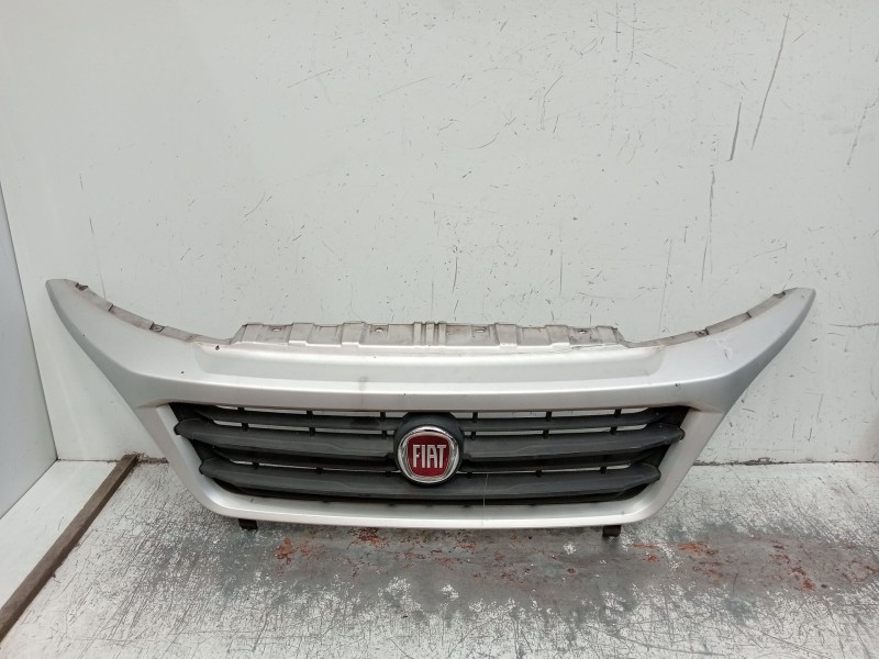 Recambio de rejilla delantera para fiat ducato furgoneta (250_) 130 multijet 2,3 d referencia OEM IAM   
