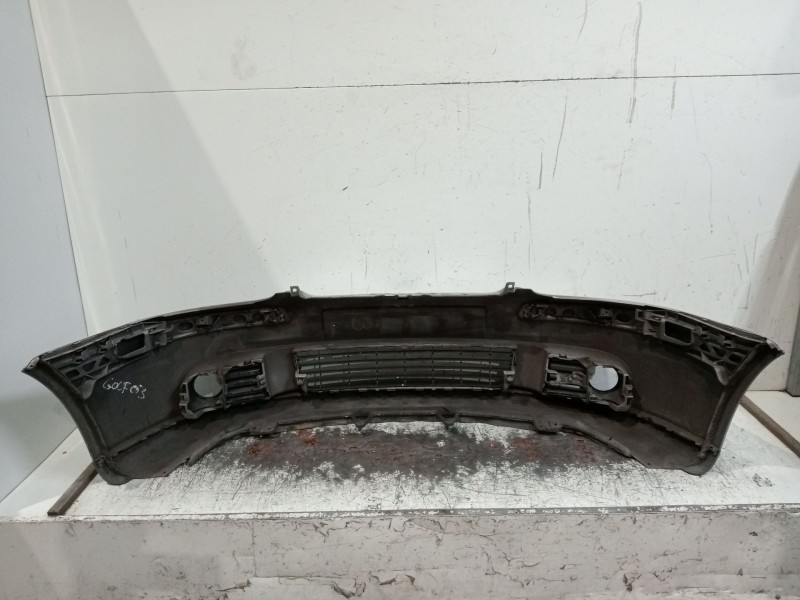 Recambio de paragolpes delantero para volkswagen golf v (1k1) 1.9 tdi referencia OEM IAM  OJO VER FOTOS 