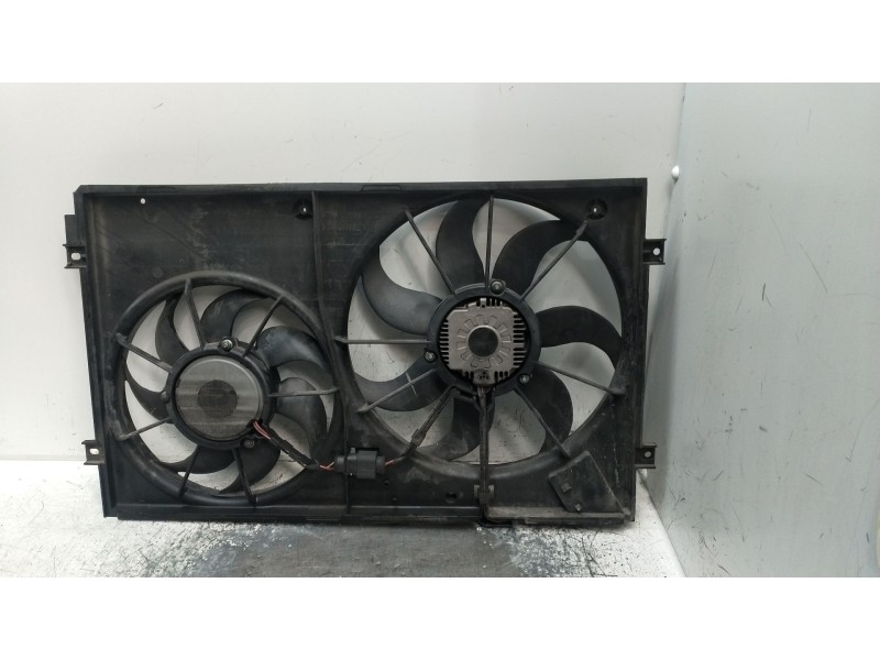 Recambio de electroventilador para seat leon (1p1) 1.6 referencia OEM IAM 1K0121207T 1355D300195 
