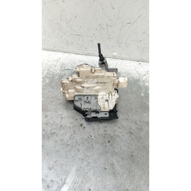 Recambio de motor cierre centralizado trasero derecho para seat leon (1p1) 1.6 referencia OEM IAM 1P0839016 5P 