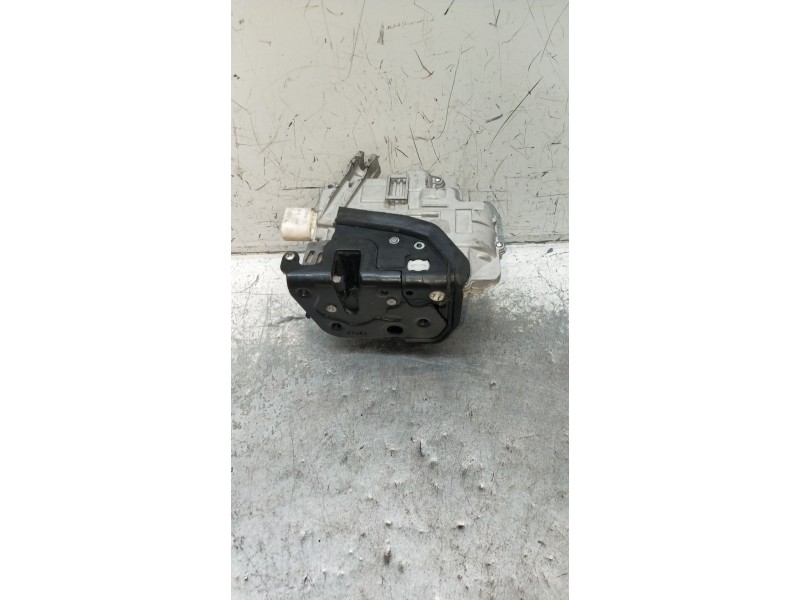 Recambio de motor cierre centralizado delantero derecho para audi a6 c6 (4f2) 3.0 tdi quattro referencia OEM IAM  5P 