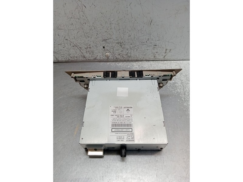 Recambio de sistema audio / radio cd para renault laguna iii (bt0/1) 2.0 16v (bt05, bt0f, bt0w) referencia OEM IAM 281150011R PL