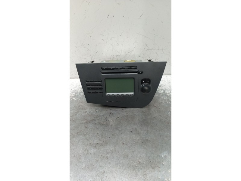 Recambio de sistema audio / radio cd para seat leon (1p1) 1.6 referencia OEM IAM 60530007646 SE350LHDS 