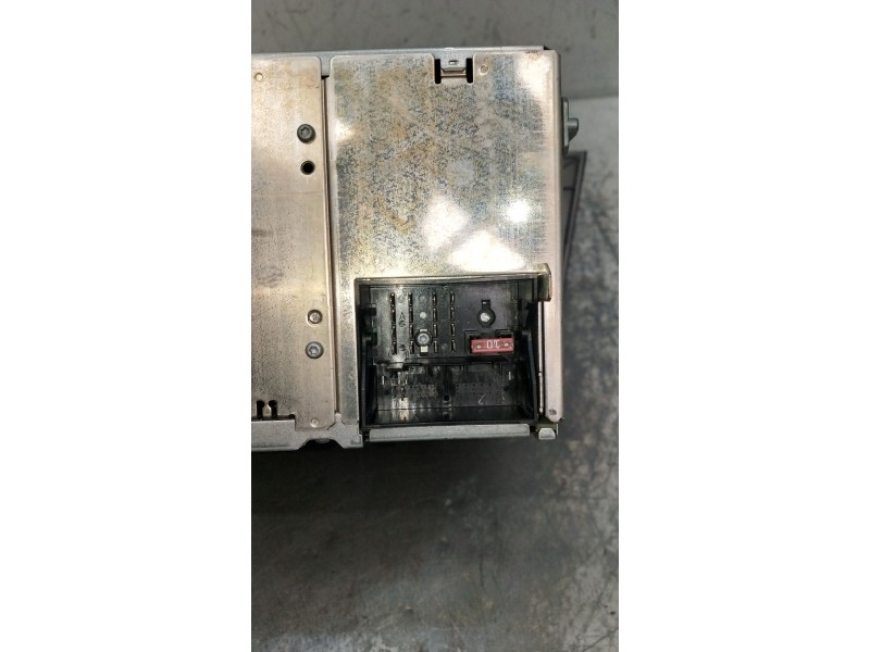 Recambio de sistema audio / radio cd para seat leon (1p1) 1.6 referencia OEM IAM 60530007646 SE350LHDS 