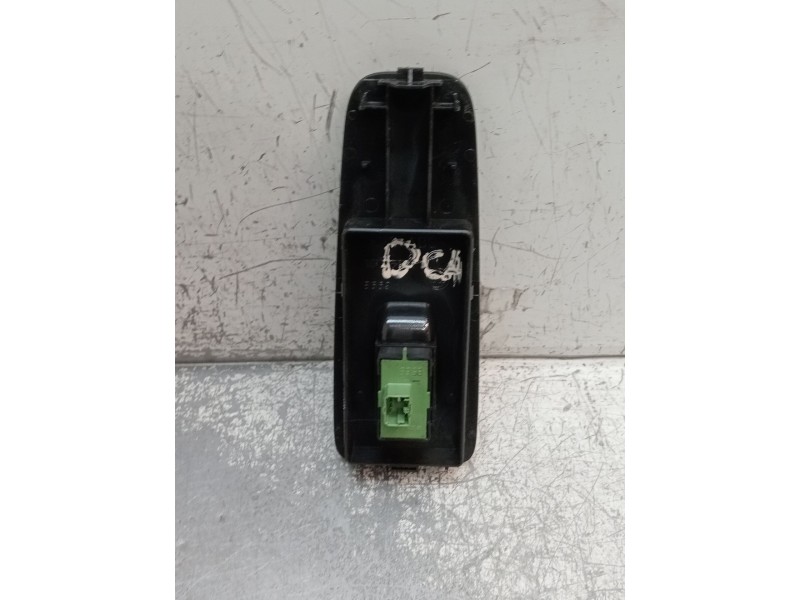 Recambio de mando elevalunas delantero derecho para fiat ducato furgoneta (250_) 130 multijet 2,3 d referencia OEM IAM 073553290