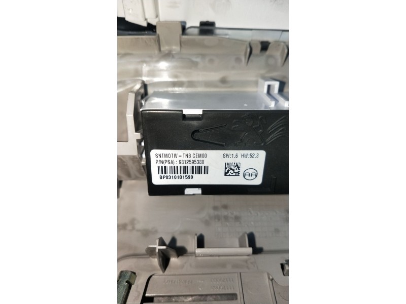 Recambio de luz interior para citroën c5 aircross (ac_, aj_, ar_, a4_) 2.0 bluehdi 180 (ajehzr) referencia OEM IAM 9812595380 BP