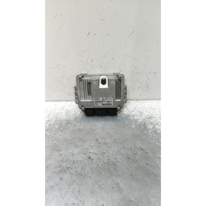 Recambio de centralita motor uce para citroën c5 ii break (re_) 1.6 hdi (re9hzc, re9hyb) referencia OEM IAM 0281013332 966425758