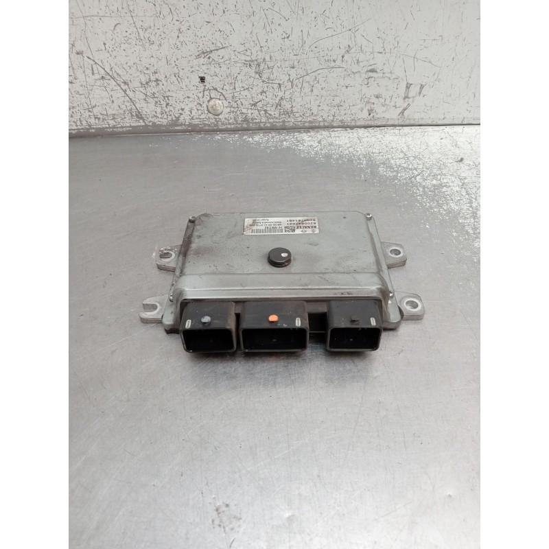 Recambio de centralita motor uce para renault laguna iii (bt0/1) 2.0 16v (bt05, bt0f, bt0w) referencia OEM IAM 8200847021 820075