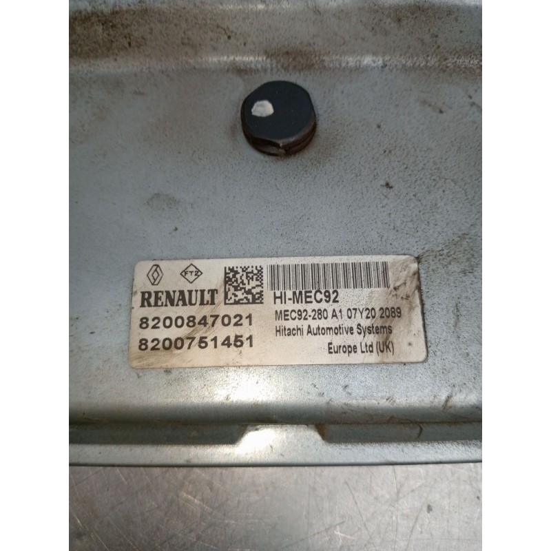 Recambio de centralita motor uce para renault laguna iii (bt0/1) 2.0 16v (bt05, bt0f, bt0w) referencia OEM IAM 8200847021 820075
