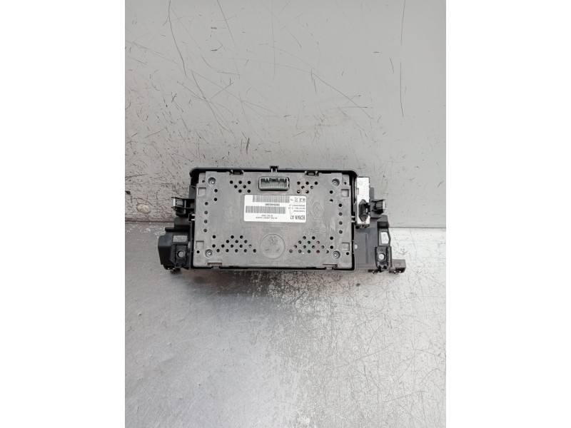 Recambio de pantalla multifuncion para renault laguna iii (bt0/1) 2.0 16v (bt05, bt0f, bt0w) referencia OEM IAM 280340026R 28121