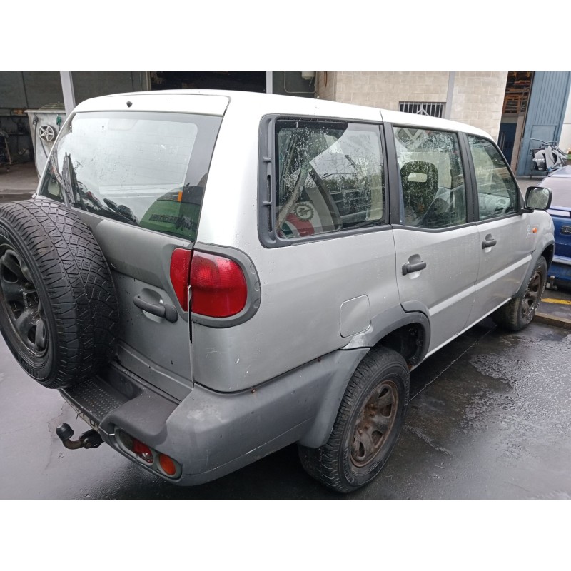 nissan terrano ii (r20) del año 2004 nissan terrano ii (r20) del año 2004