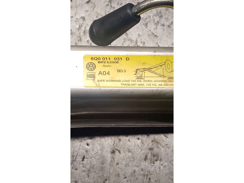 Recambio de gato para volkswagen polo iv (9n_, 9a_) 1.4 tdi referencia OEM IAM 6Q011031D  