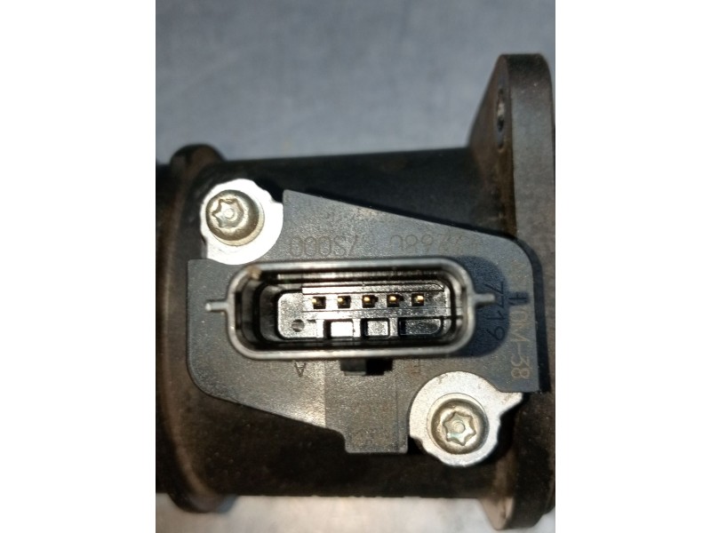 Recambio de caudalimetro para renault laguna iii (bt0/1) 2.0 16v (bt05, bt0f, bt0w) referencia OEM IAM 8200373771A H8200432216 