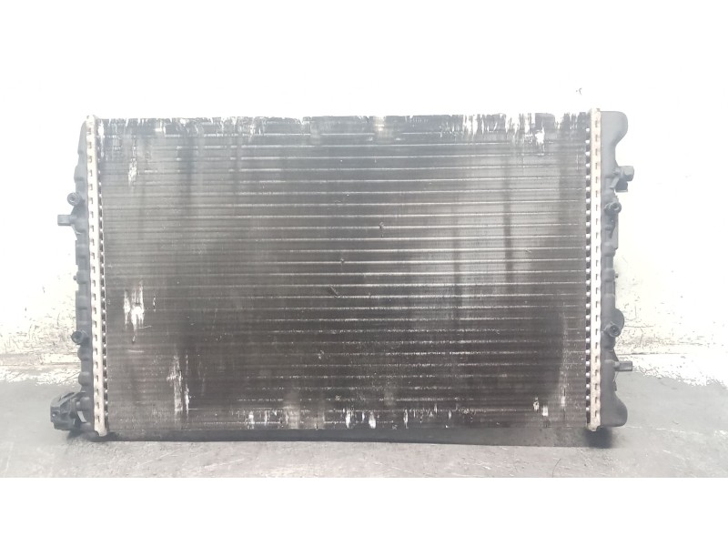 Recambio de radiador agua para volkswagen polo iv (9n_, 9a_) 1.4 tdi referencia OEM IAM 8MK376717701  