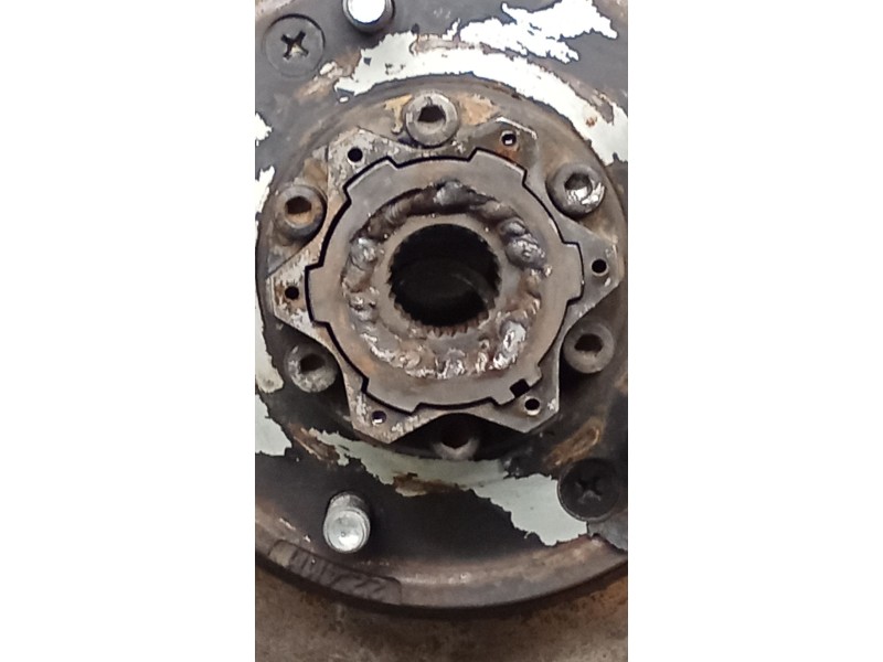 Recambio de mangueta delantera izquierda para kia sportage suv (k00) 2.0 td 4wd referencia OEM IAM   