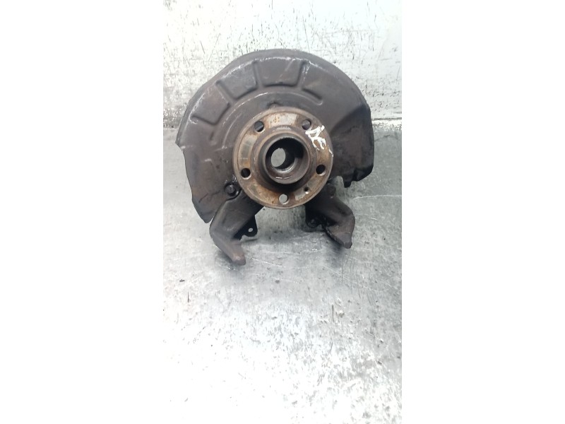 Recambio de mangueta delantera derecha para volkswagen polo iv (9n_, 9a_) 1.4 tdi referencia OEM IAM   