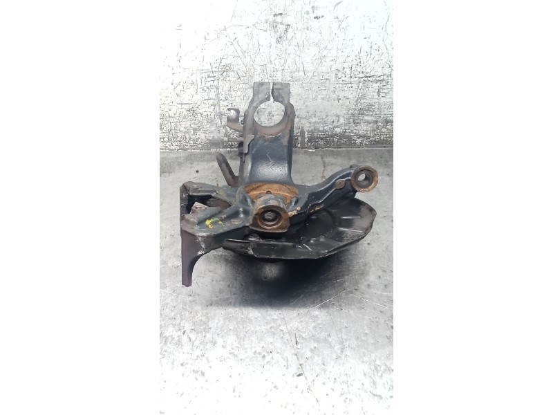 Recambio de mangueta delantera derecha para volkswagen polo iv (9n_, 9a_) 1.4 tdi referencia OEM IAM   