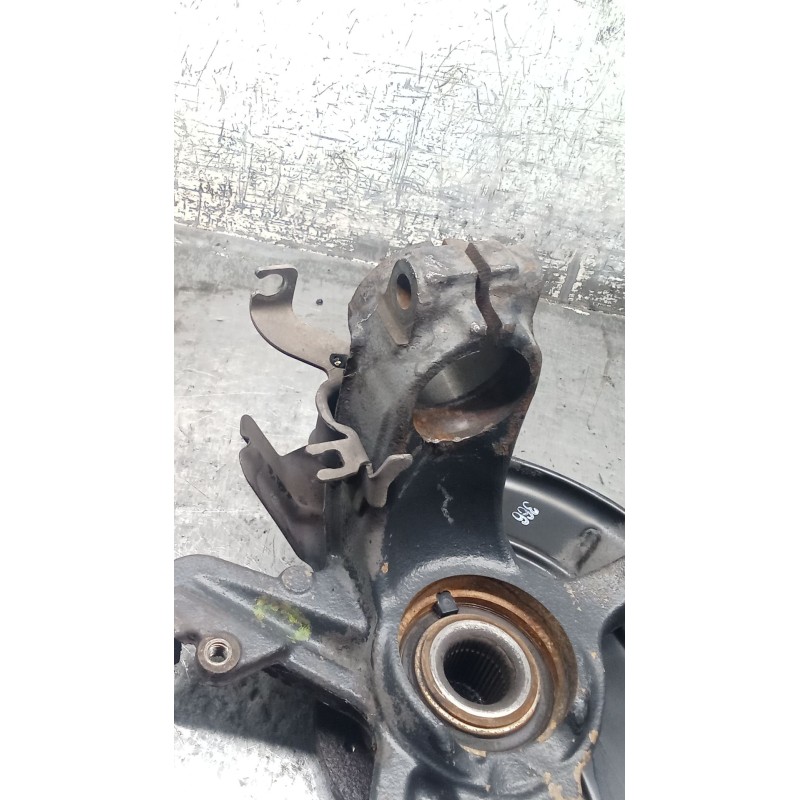 Recambio de mangueta delantera derecha para volkswagen polo iv (9n_, 9a_) 1.4 tdi referencia OEM IAM   