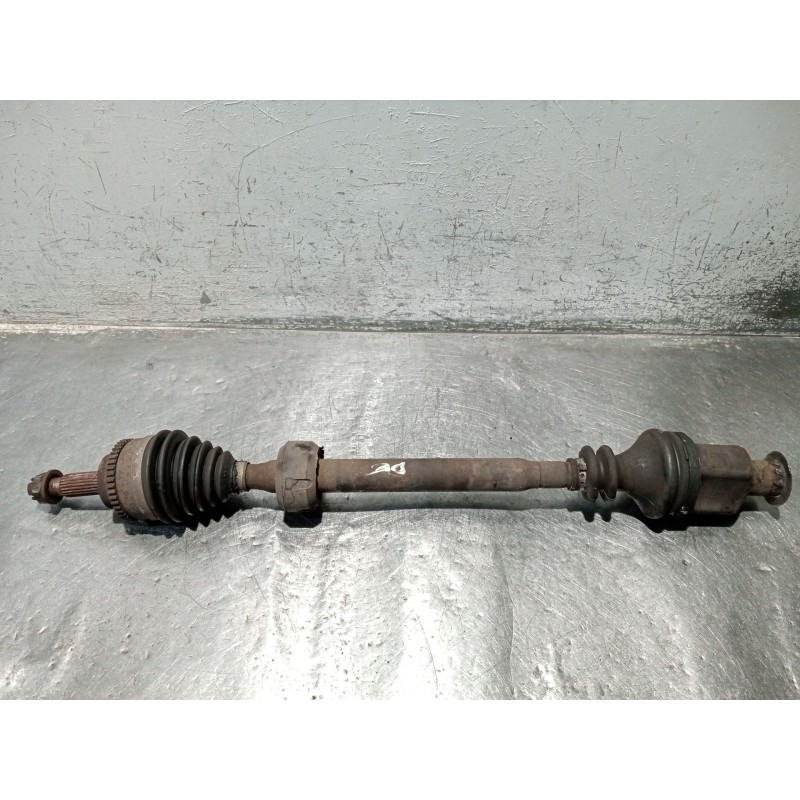 Recambio de transmision delantera derecha para renault megane i classic (la0/1_) 1.9 dti (la1u) referencia OEM IAM   