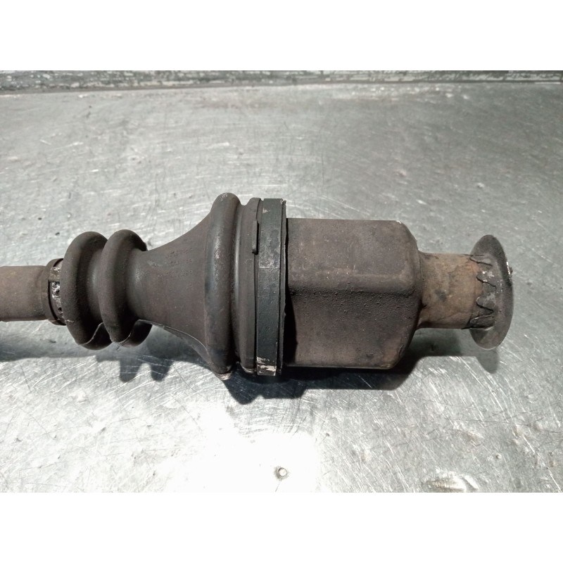 Recambio de transmision delantera derecha para renault megane i classic (la0/1_) 1.9 dti (la1u) referencia OEM IAM   