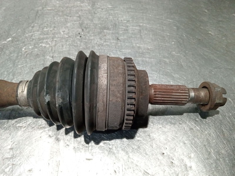 Recambio de transmision delantera izquierda para renault megane i classic (la0/1_) 1.9 dti (la1u) referencia OEM IAM   