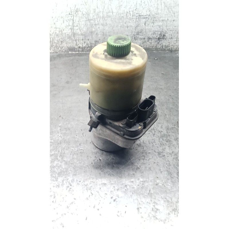 Recambio de bomba direccion para volkswagen polo iv (9n_, 9a_) 1.4 tdi referencia OEM IAM 6Q0423156AB  