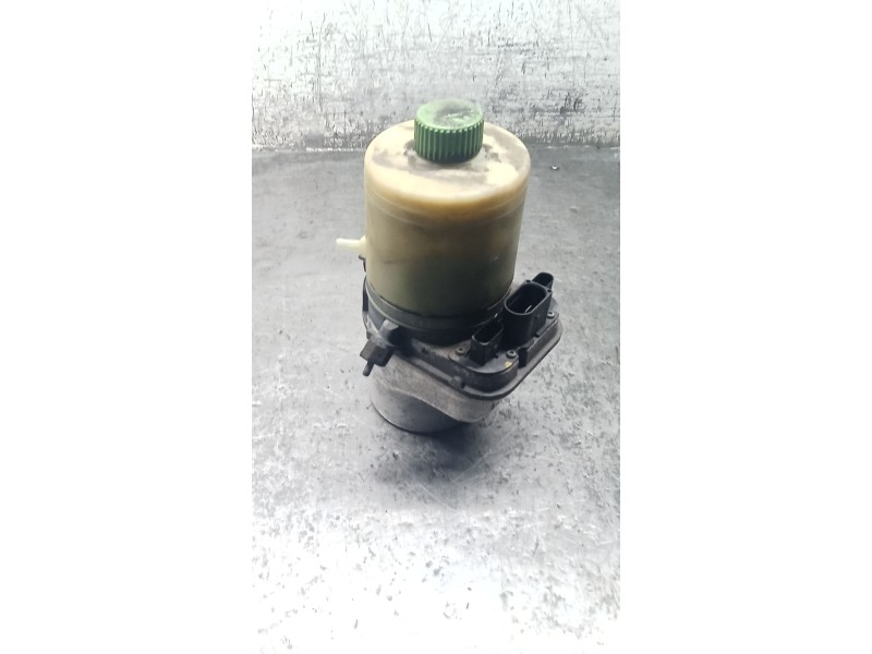 Recambio de bomba direccion para volkswagen polo iv (9n_, 9a_) 1.4 tdi referencia OEM IAM 6Q0423156AB  