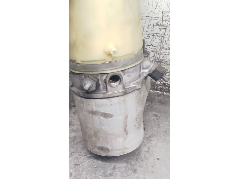 Recambio de bomba direccion para volkswagen polo iv (9n_, 9a_) 1.4 tdi referencia OEM IAM 6Q0423156AB  