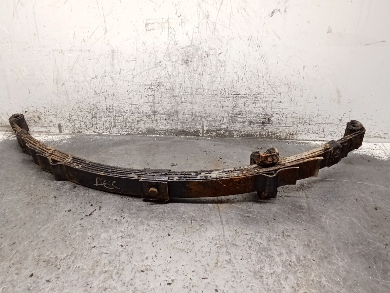 Recambio de ballesta delantera para seat 600 (110b) 0.8 referencia OEM IAM   