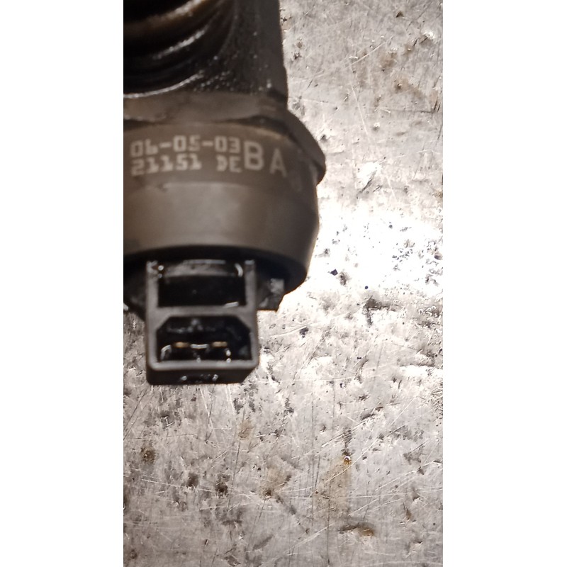 Recambio de inyector para volkswagen polo iv (9n_, 9a_) 1.4 tdi referencia OEM IAM 038130073AG 0414720215 BOSCH