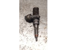 Recambio de inyector para volkswagen polo iv (9n_, 9a_) 1.4 tdi referencia OEM IAM 038130073AG 0414720215 BOSCH 2