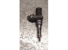 Recambio de inyector para volkswagen polo iv (9n_, 9a_) 1.4 tdi referencia OEM IAM 038130073AG 0414720215 BOSCH