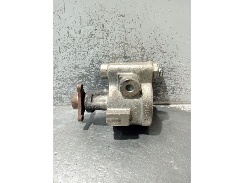 Recambio de bomba direccion para renault megane i classic (la0/1_) 1.9 dti (la1u) referencia OEM IAM 7700417308 7700415198 26058