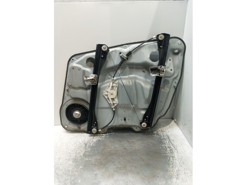 Recambio de elevalunas delantero izquierdo para mercedes-benz clase m (w164) 320 / 350 cdi (164.122) referencia OEM IAM A2518200