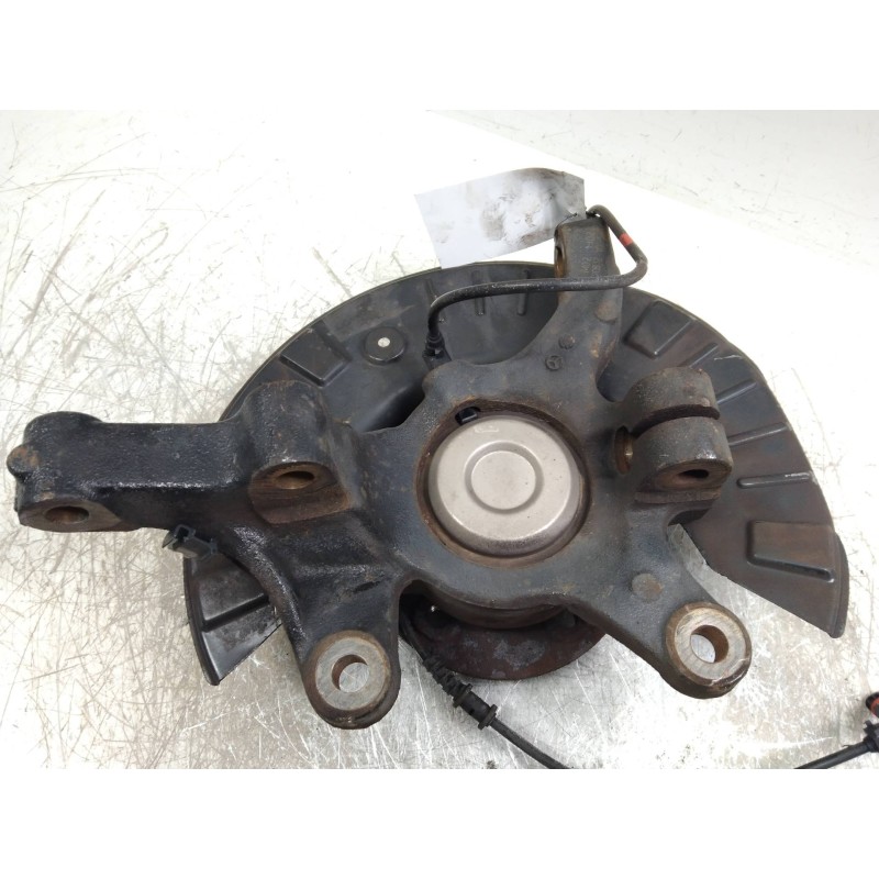Recambio de mangueta delantera izquierda para mercedes vito kasten (639) 113 cdi lang (639.603) referencia OEM IAM   