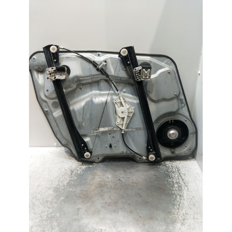 Recambio de elevalunas delantero derecho para mercedes-benz clase m (w164) 320 / 350 cdi (164.122) referencia OEM IAM A251820084