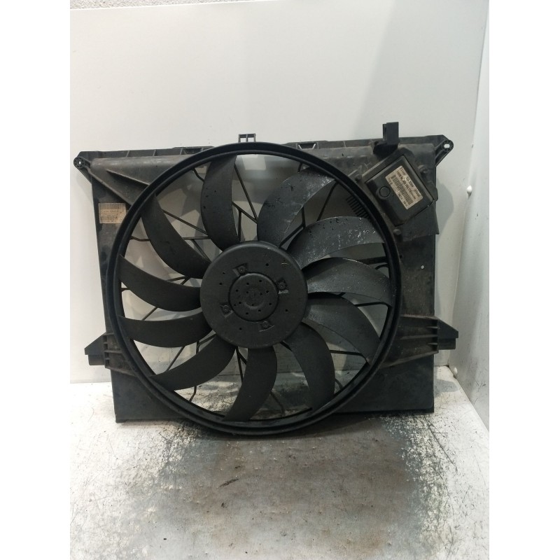 Recambio de electroventilador para mercedes-benz clase m (w164) 320 / 350 cdi (164.122) referencia OEM IAM A2205000293  