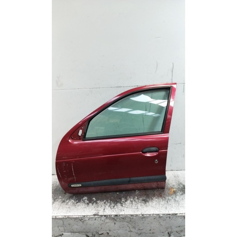 Recambio de puerta delantera izquierda para renault megane i classic (la0/1_) 1.9 dti (la1u) referencia OEM IAM  4P 