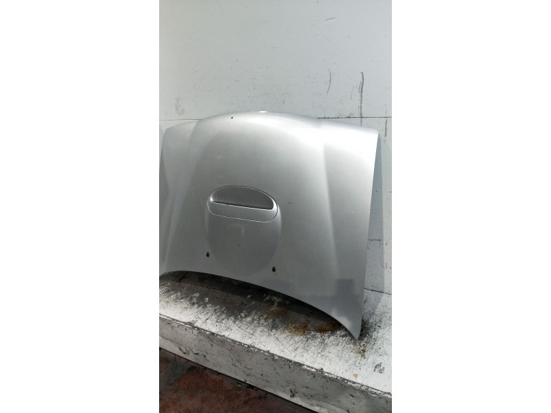 Recambio de capot para nissan terrano ii (r20) 2.7 tdi 4wd referencia OEM IAM   