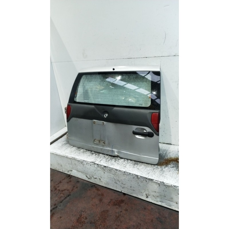 Recambio de porton trasero para nissan terrano ii (r20) 2.7 tdi 4wd referencia OEM IAM VER FOTOS OJO VER FOTOS PORTON CON UN ABO