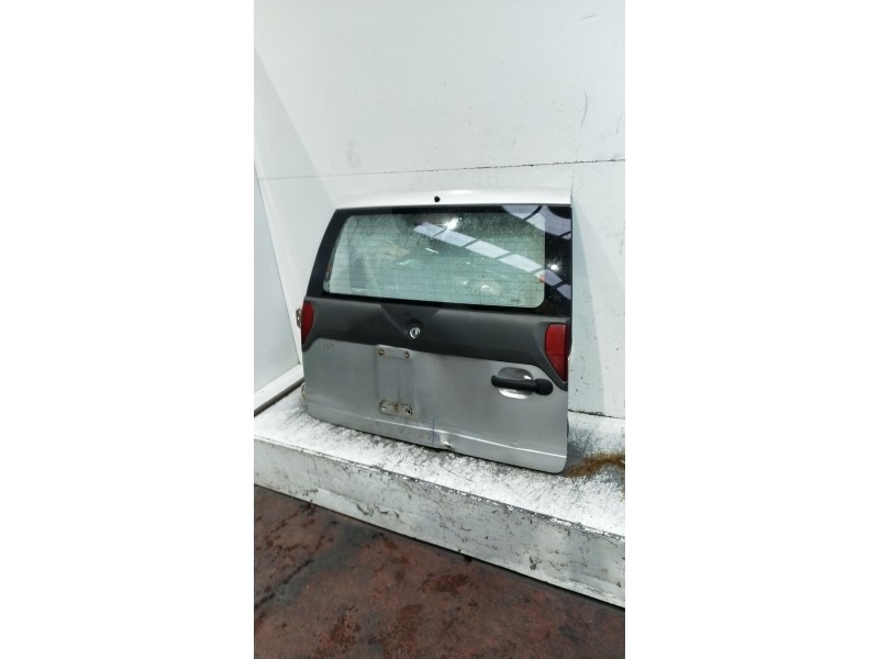 Recambio de porton trasero para nissan terrano ii (r20) 2.7 tdi 4wd referencia OEM IAM VER FOTOS OJO VER FOTOS PORTON CON UN ABO