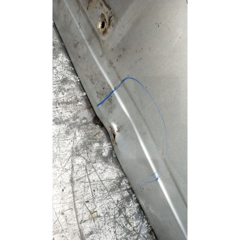 Recambio de porton trasero para nissan terrano ii (r20) 2.7 tdi 4wd referencia OEM IAM VER FOTOS OJO VER FOTOS PORTON CON UN ABO