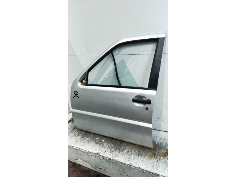 Recambio de puerta delantera izquierda para nissan terrano ii (r20) 2.7 tdi 4wd referencia OEM IAM  5P 