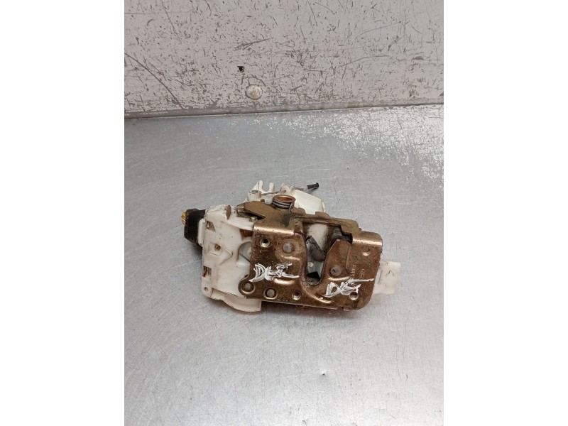 Recambio de motor cierre centralizado delantero derecho para ford mondeo iii sedán (b4y) 2.0 tdci referencia OEM IAM   