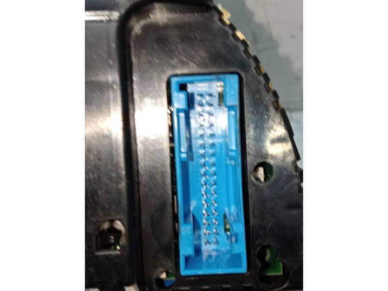 Recambio de cuadro instrumentos para audi a4 b7 (8ec) 3.0 tdi quattro referencia OEM IAM 0263626211 8E0920931P 