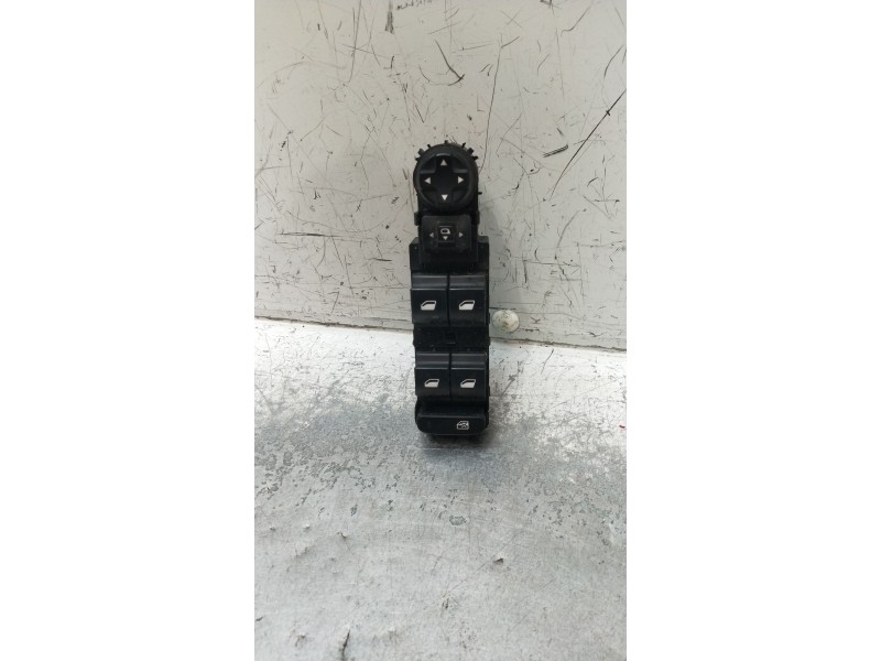 Recambio de mando elevalunas delantero izquierdo para citroën c5 aircross (ac_, aj_, ar_, a4_) 2.0 bluehdi 180 (ajehzr) referenc