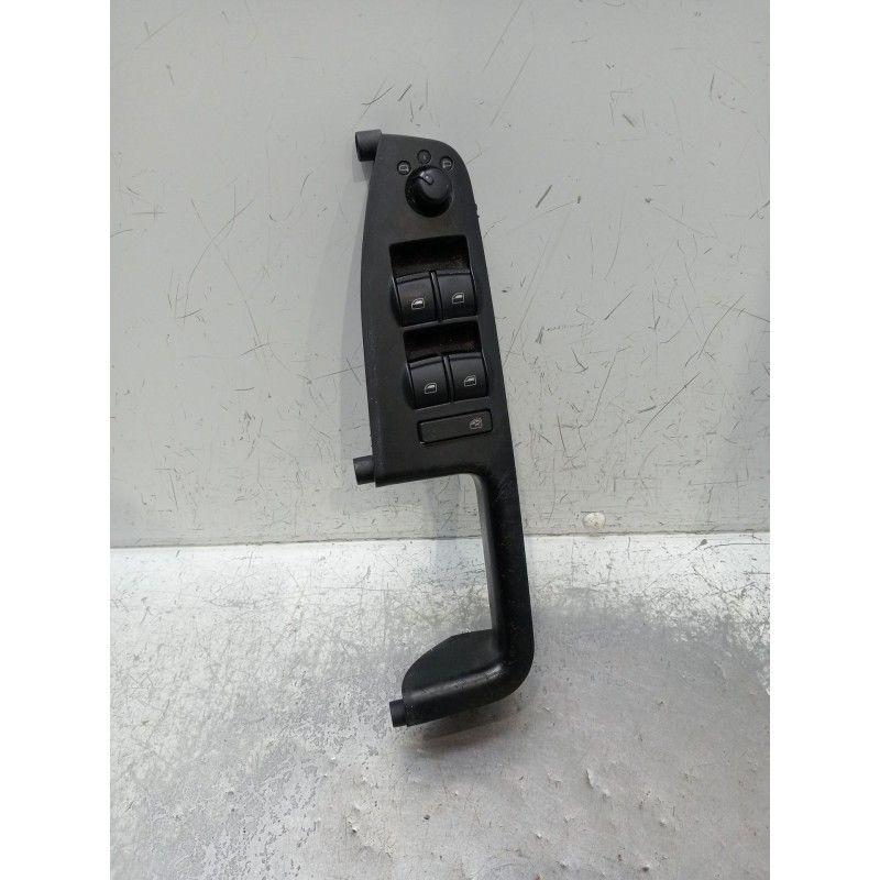 Recambio de mando elevalunas delantero izquierdo para audi a4 b7 (8ec) 3.0 tdi quattro referencia OEM IAM 8E1867171B  